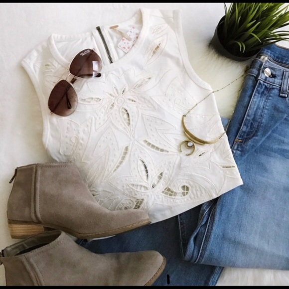 NWT - Free People Buneken Ivory Crop Top - XS - Picture 3 of 8